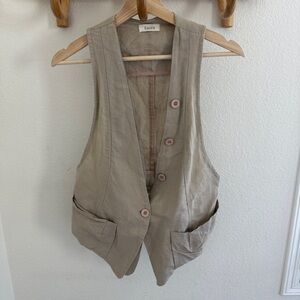 Sauce tan vest with pockets and button up front size S lagenlook minimalist boho